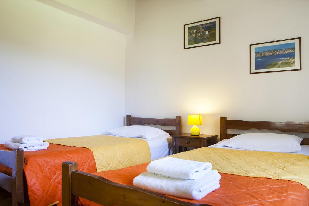 Thermanti Villas Спартия Екстериор снимка
