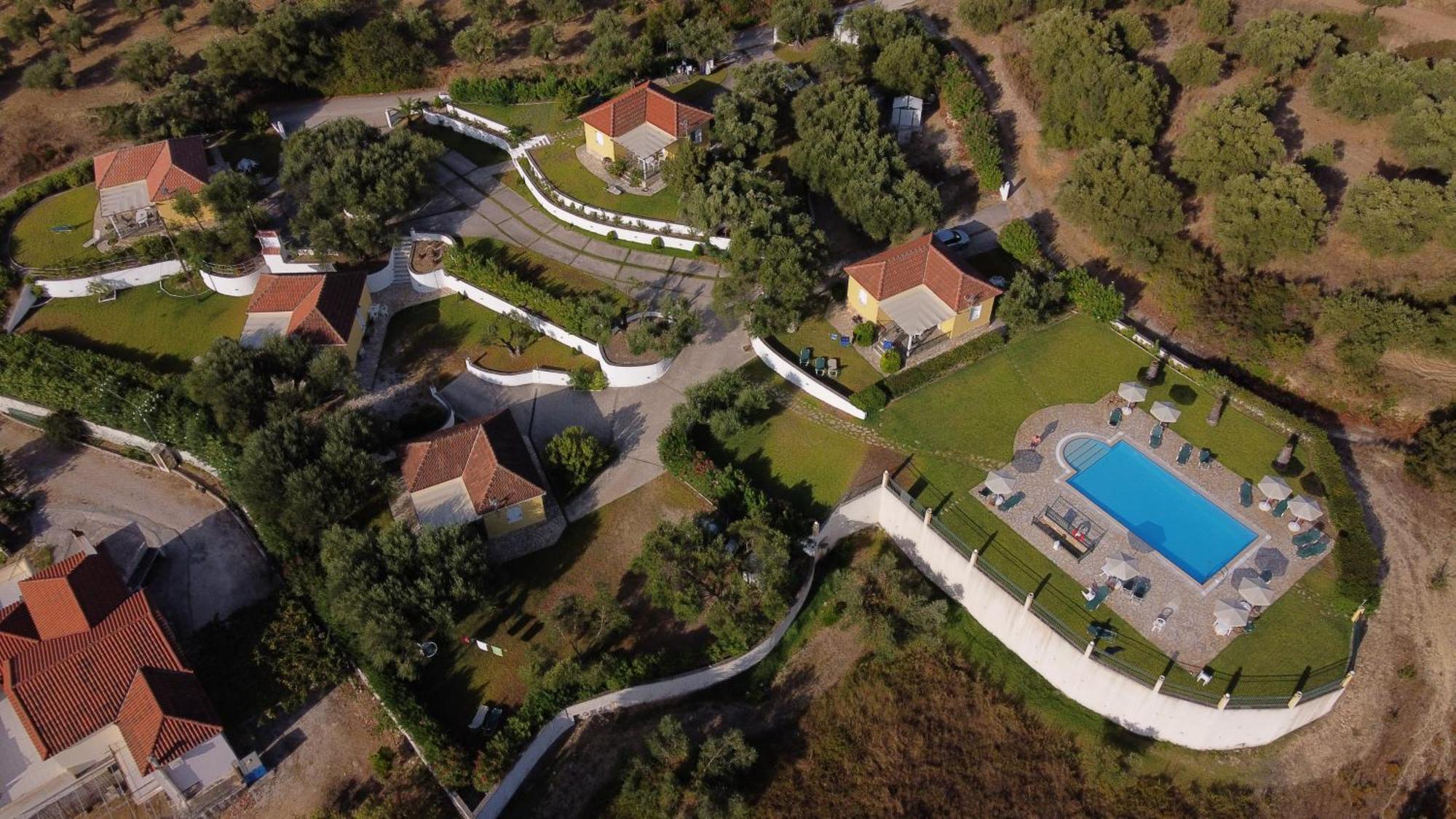 Thermanti Villas Спартия Екстериор снимка